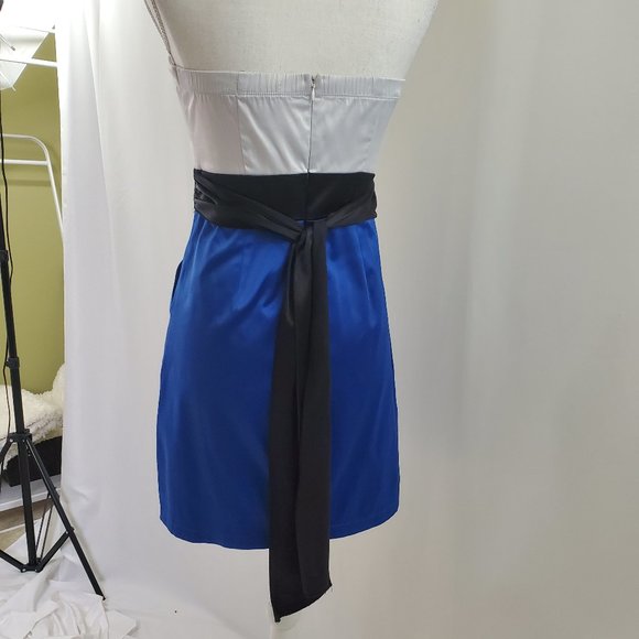 Strapless Bow Back Dress - Picture 3 of 7